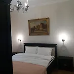 Laura\'S Place