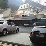 Laura\'S Place